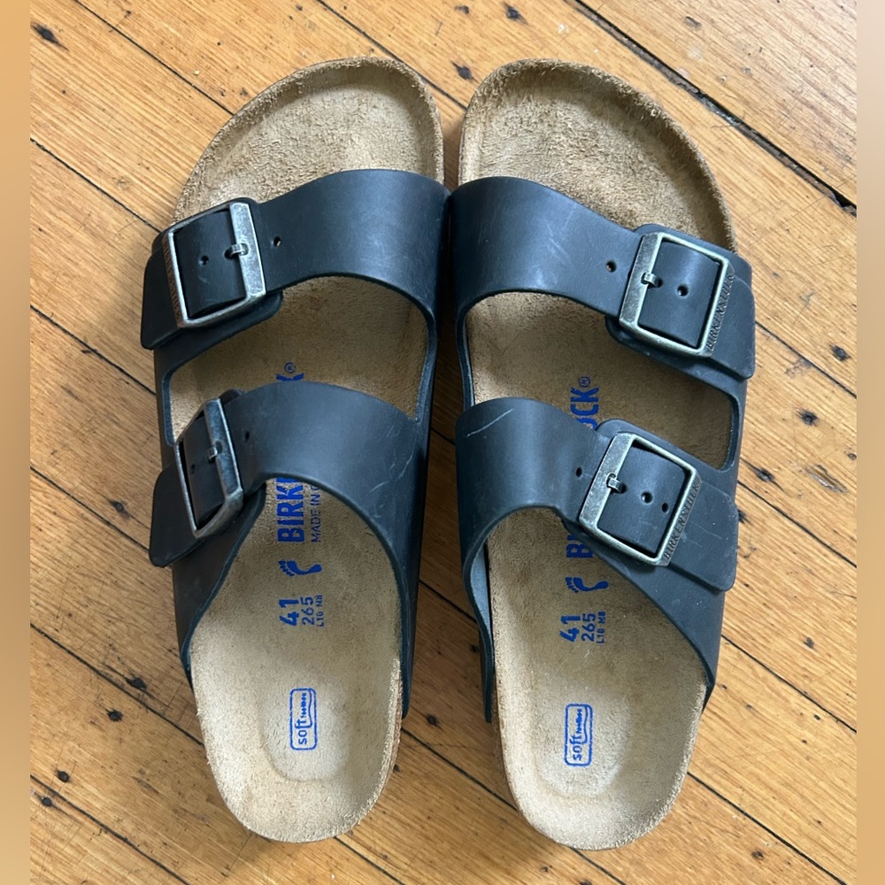Birkenstock black sandals brand new